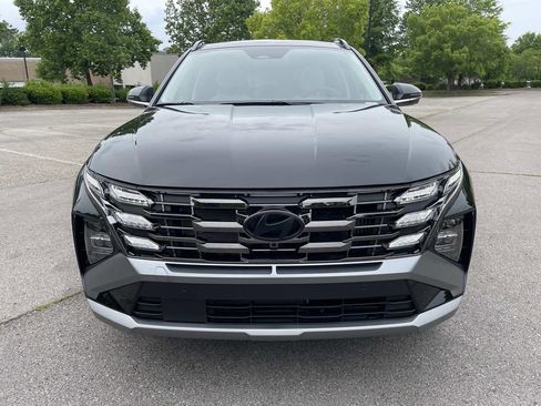 New 2026 Hyundai Tucson Limited AWD/4WD image 2