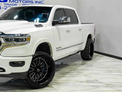 Used 2020 RAM 1500 Limited w/ Body Color Bumper Group RWD image 7