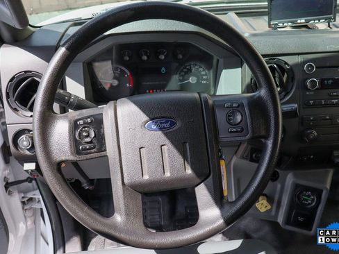 Used 2017 Ford F750 2WD Regular Cab Super Duty image 22