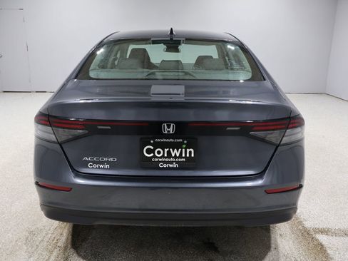Used 2023 Honda Accord EX image 3