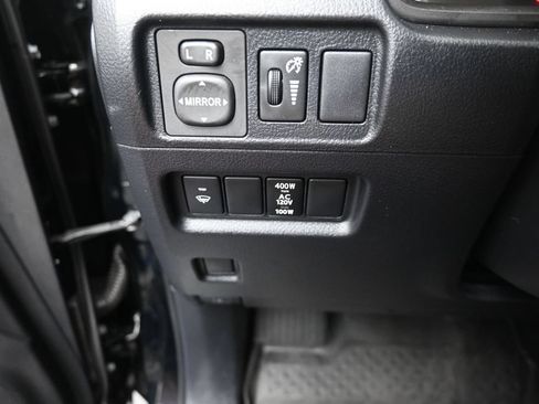 Used 2019 Toyota 4Runner SR5 Premium AWD/4WD image 16