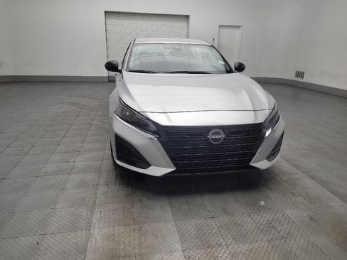 Used 2024 Nissan Altima 2.5 S image 14