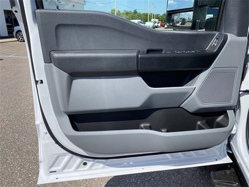 New 2025 Ford F550 XL 4WD Knapheide 11' Service B image 12