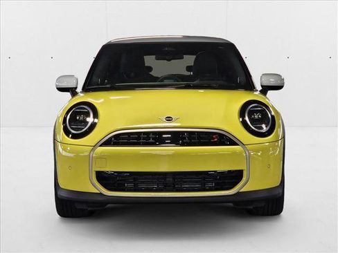 Used 2025 MINI Cooper S image 2
