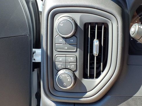 New 2026 Chevrolet Silverado 2500 Custom w/ Custom Convenience Package image 21