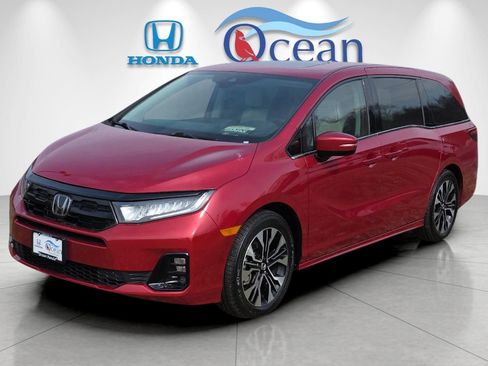 Used 2025 Honda Odyssey Elite image 7