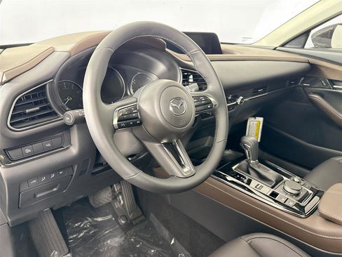New 2025 MAZDA CX-30 AWD 2.5 S w/ Premium Package image 13