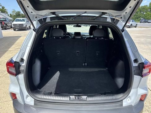 Used 2025 Ford Escape ST-Line FWD image 8