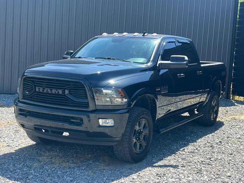 Used 2018 RAM 2500 Big Horn w/ Sport Appearance Group AWD/4WD image 2