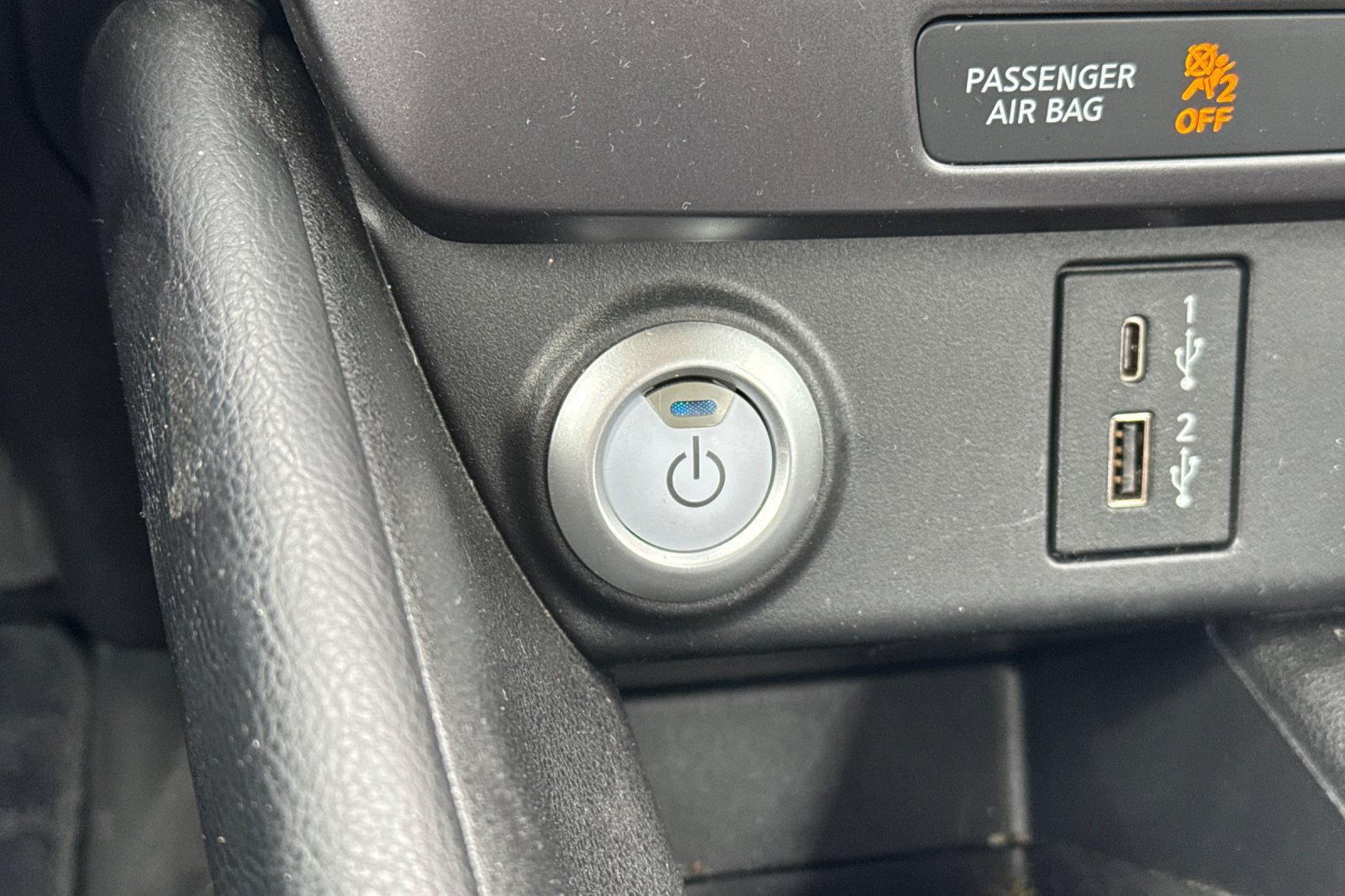 Used 2025 Nissan Leaf S FWD image 35