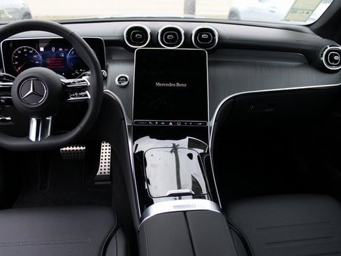 New 2025 Mercedes-Benz GLC 350e GLC 350e image 33