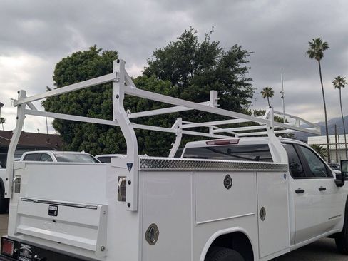 New 2026 GMC Sierra 2500 Pro w/ Convenience Package RWD image 16