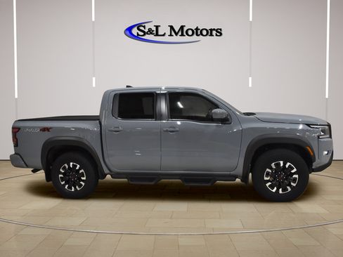 Used 2024 Nissan Frontier PRO-4X w/ Technology Package AWD/4WD image 10