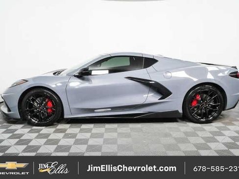Used 2024 Chevrolet Corvette Stingray Preferred Cpe w/ Stealth Interior Trim Package RWD image 17