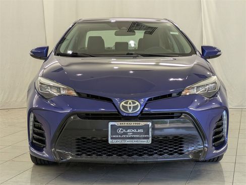 Used 2017 Toyota Corolla SE image 3