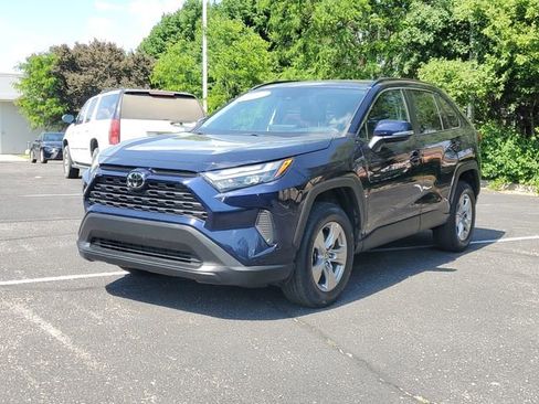 Used 2023 Toyota RAV4 XLE w/ Convenience Package AWD/4WD image 2
