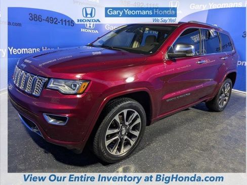 Used 2017 Jeep Grand Cherokee Overland w/ Jeep Active Safety Group image 7