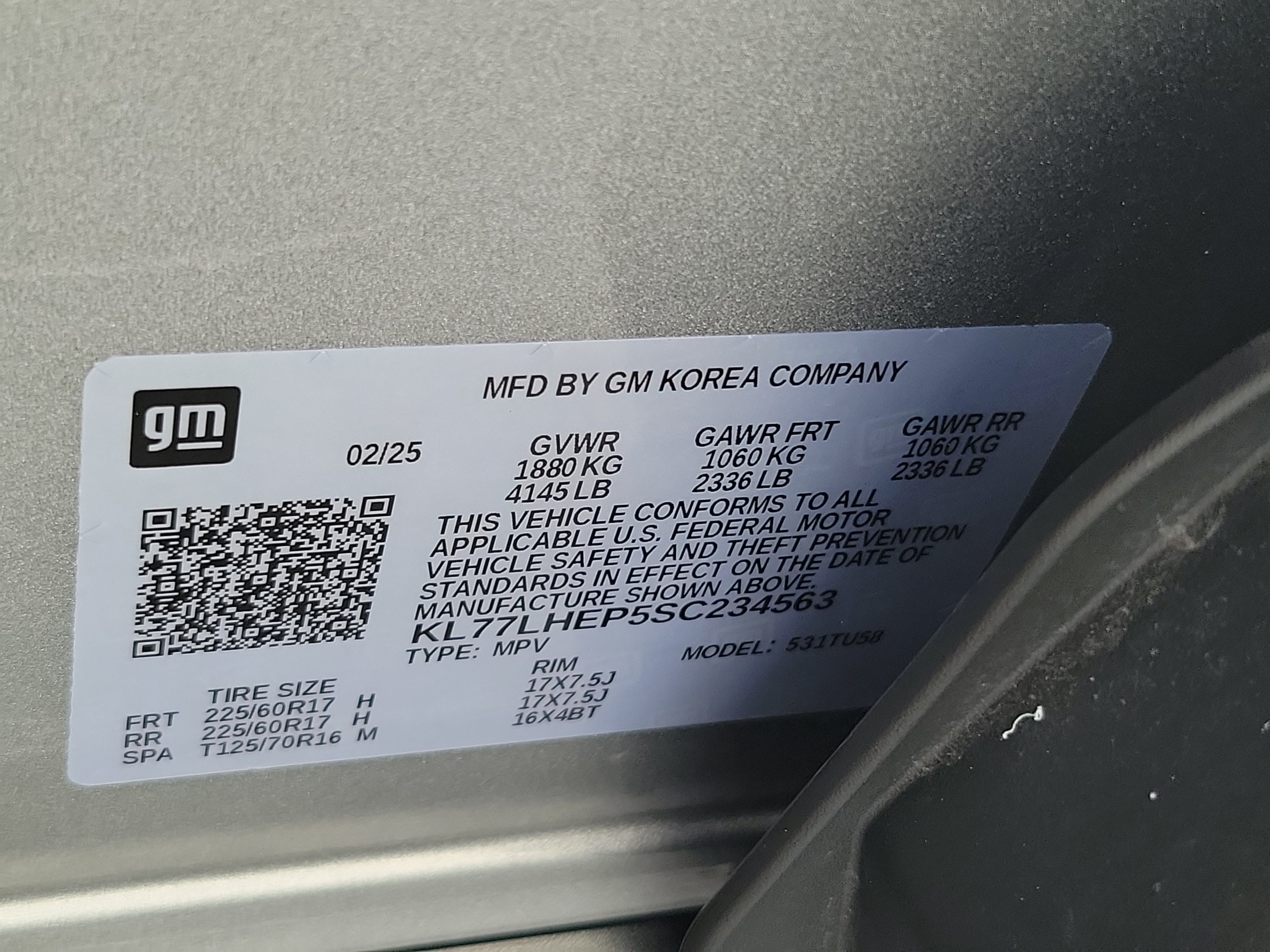 Used 2025 Chevrolet Trax LT w/ LT Convenience Package FWD image 30