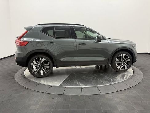 New 2026 Volvo XC40 B5 Ultra w/ Protection Package Premier AWD/4WD image 10