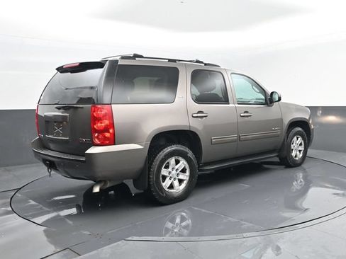 Used 2014 GMC Yukon SLT w/ SLT-2 Equipment Package AWD/4WD image 23