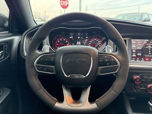 Used 2020 Dodge Charger SRT Hellcat w/ Harman/Kardon Audio Group image 17