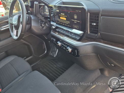 Used 2025 GMC Sierra 1500 SLE w/ Preferred Package image 34
