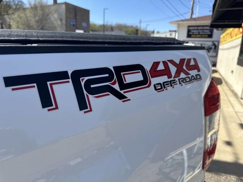 Used 2017 Toyota Tundra SR5 w/ TRD Off Road Package AWD/4WD image 12