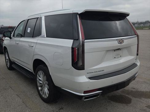 Used 2021 Cadillac Escalade Luxury image 23