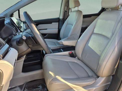Used 2023 Honda Odyssey Touring image 22