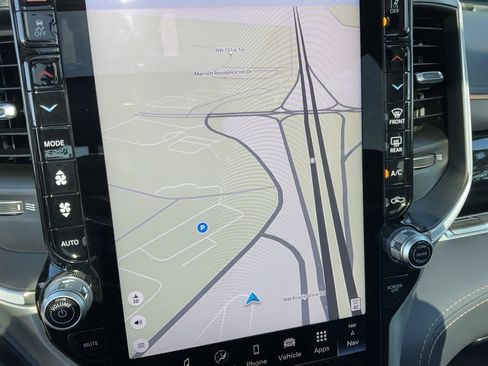 Used 2025 RAM 1500 Tungsten image 16