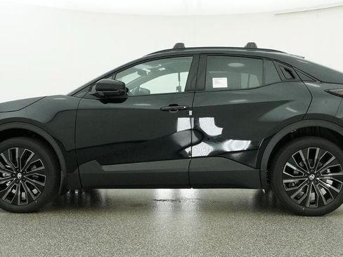 New 2026 Toyota C-HR AWD/4WD image 33
