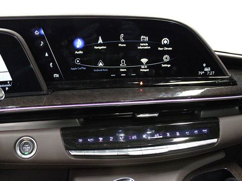 Used 2022 Cadillac Escalade Premium Luxury Platinum AWD/4WD image 6