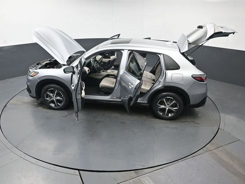 Certified 2023 Honda HR-V EX-L image 49