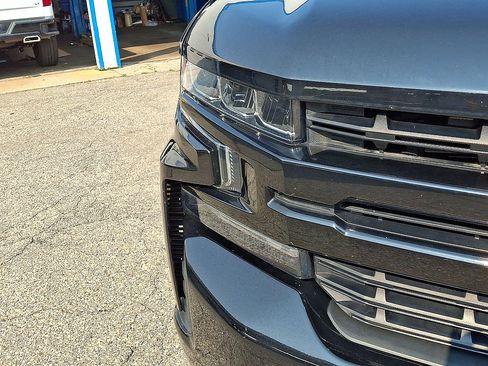 Certified 2019 Chevrolet Silverado 1500 RST AWD/4WD image 28