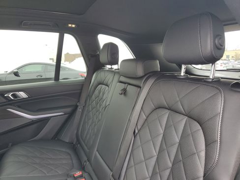 Certified 2024 BMW X5 xDrive40i w/ M Sport Package image 24