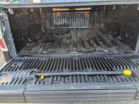 Used 2014 Ford F150 Lariat w/ Equipment Group 502A Luxury image 7