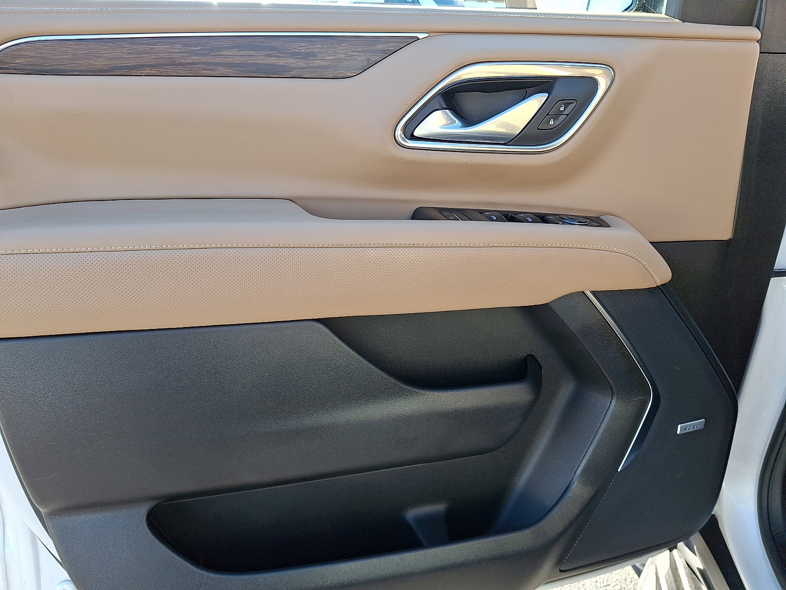 Certified 2023 Chevrolet Tahoe Premier AWD/4WD image 14