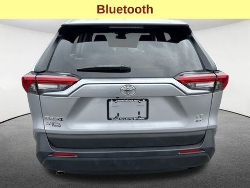 Certified 2025 Toyota RAV4 LE AWD/4WD image 10