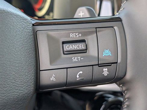 New 2026 Nissan Pathfinder Platinum image 21