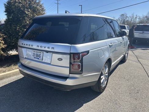 Used 2019 Land Rover Range Rover image 6