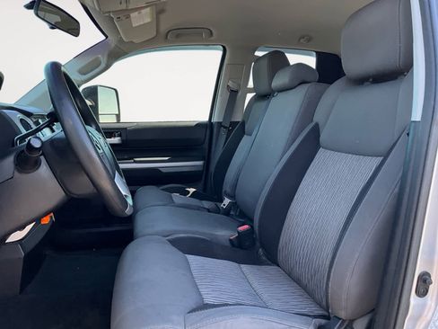 Used 2014 Toyota Tundra SR5 image 10