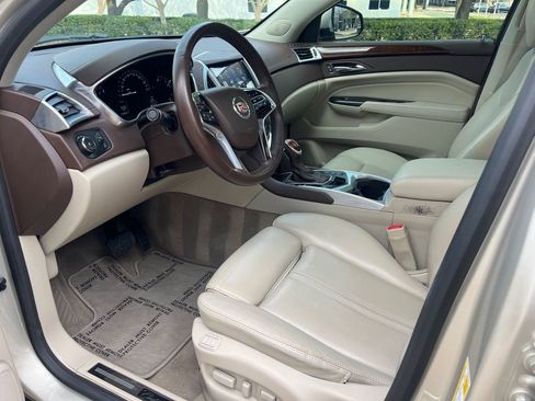 Used 2016 Cadillac SRX Performance w/ Driver Awareness Package image 14