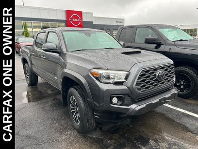 Used 2022 Toyota Tacoma TRD Sport w/ Technology Package