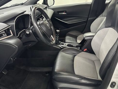 Used 2021 Toyota Corolla XSE FWD image 11