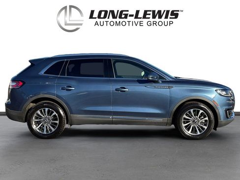 Used 2019 Lincoln Nautilus Select image 8