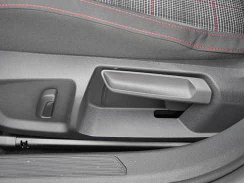 Certified 2024 Volkswagen GTI S image 20