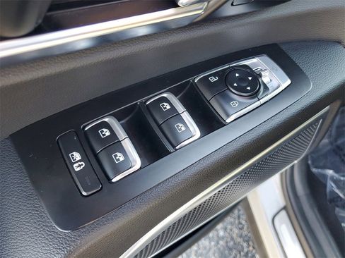 Used 2024 Kia Telluride SX Prestige X-Pro image 9