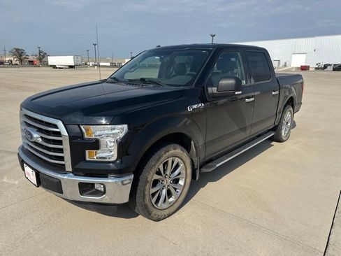 Used 2016 Ford F150 XLT w/ Equipment Group 302A Luxury RWD image 2
