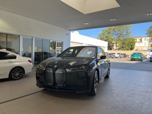 Certified 2023 BMW iX xDrive50 w/ Premium Package image 2