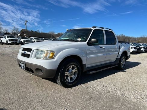 Used 2003 Ford Explorer Sport Trac XLS image 4
